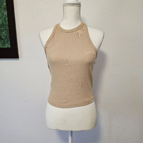 Urban Rebel Tan Crop Top Tank Women's Size Medium *Tag Hole - Picture 9 of 9